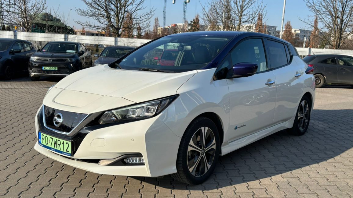 Nissan Leaf 40kWh Tekna PO7WR12 w zakupie za gotówkę