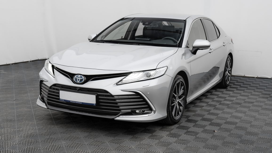 Toyota Camry 2.5 Hybrid Executive CVT GD8K249 w abonamencie