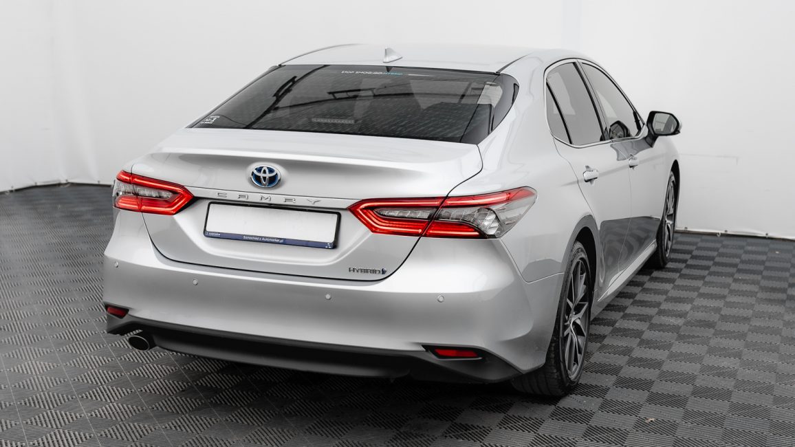 Toyota Camry 2.5 Hybrid Executive CVT GD8K249 w leasingu dla firm