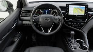 Toyota Camry 2.5 Hybrid Executive CVT GD8K249 w leasingu dla firm