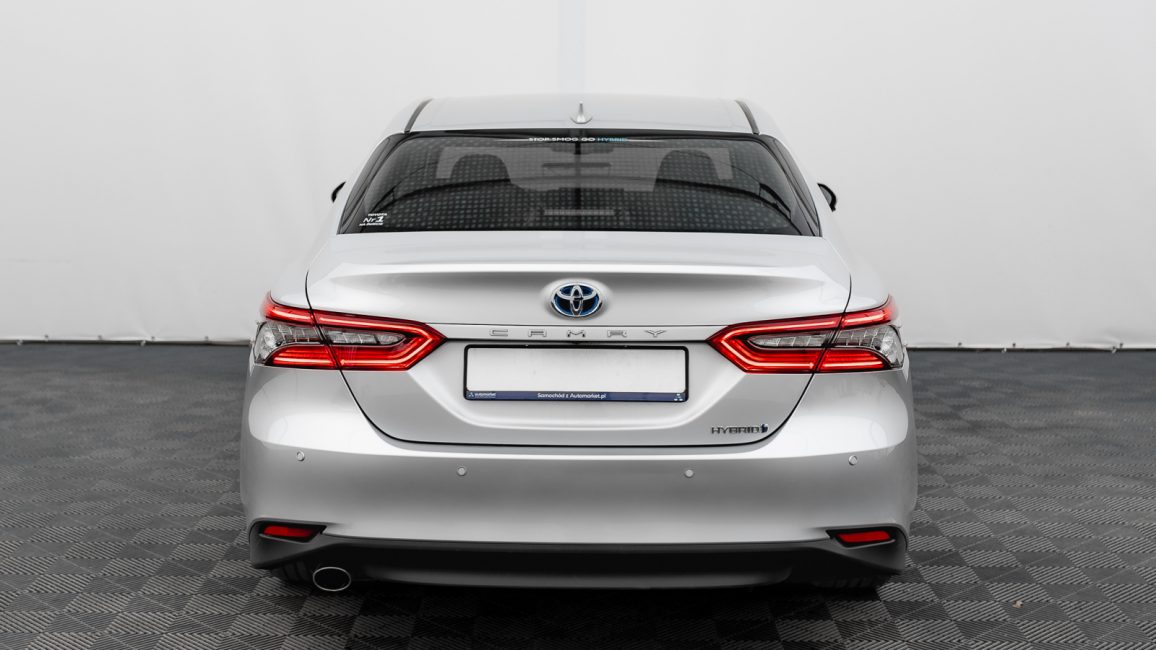 Toyota Camry 2.5 Hybrid Executive CVT GD8K249 w leasingu dla firm