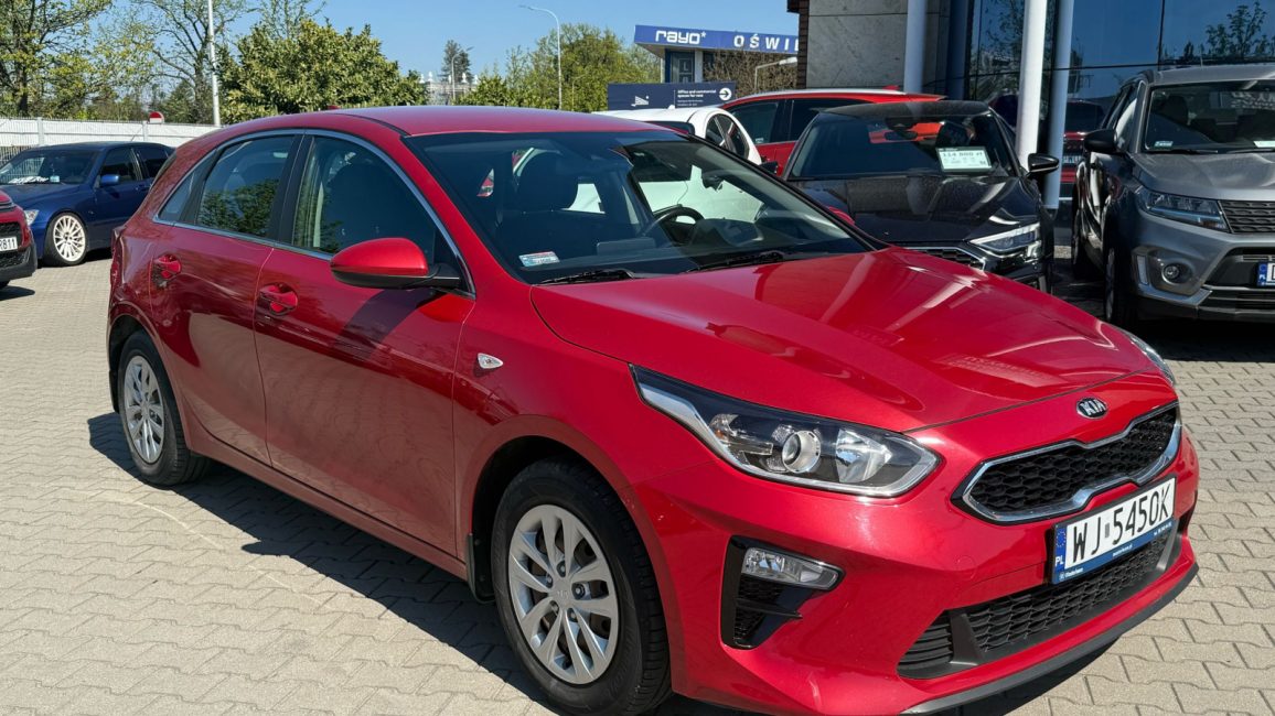Kia Ceed 1.4 T-GDI M WJ5450K w zakupie za gotówkę