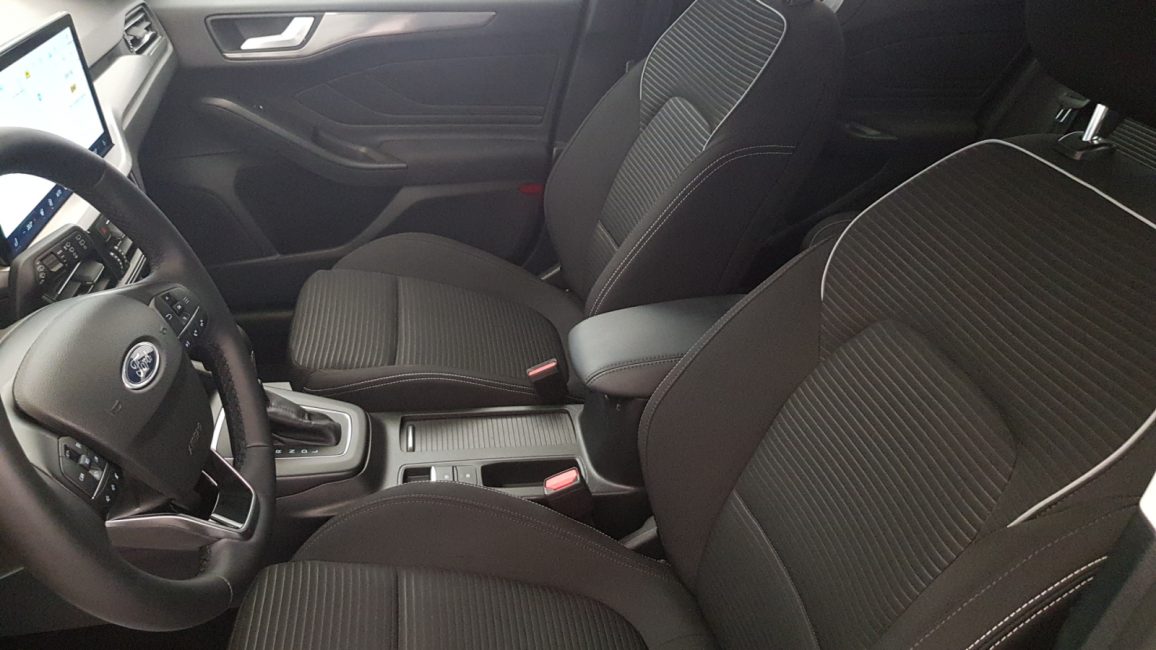 Ford Focus 1.0 EcoBoost mHEV Titanium aut GD8G452 w zakupie za gotówkę