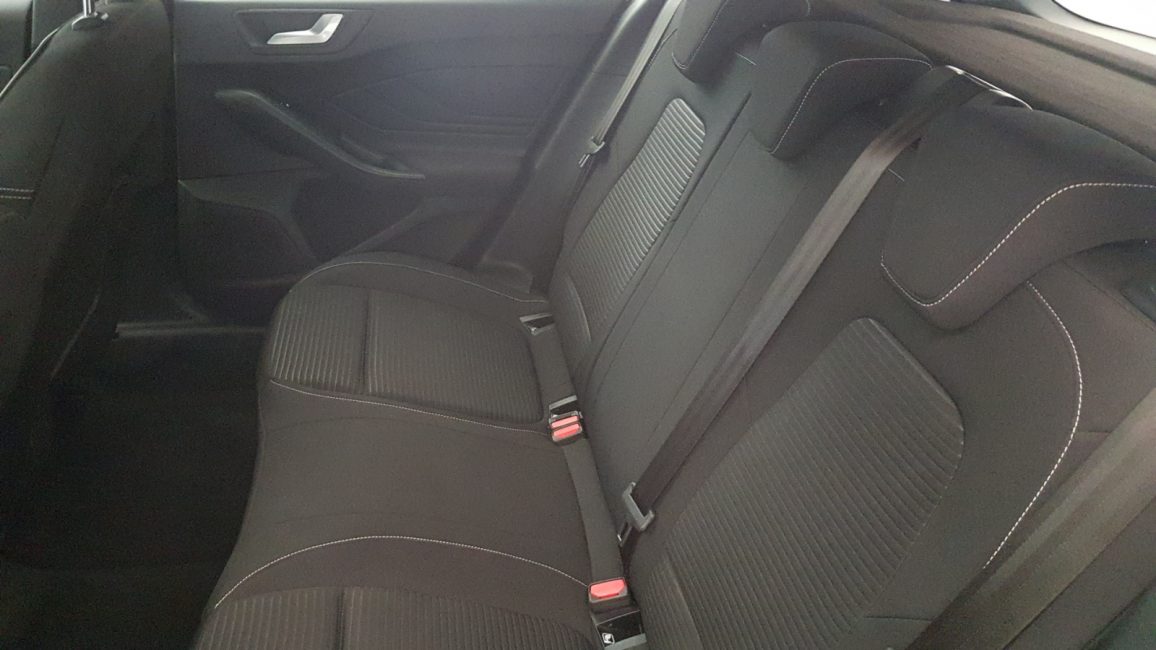 Ford Focus 1.0 EcoBoost mHEV Titanium aut GD8G452 w zakupie za gotówkę