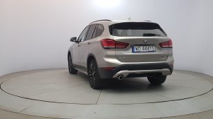 BMW X1 sDrive18i Sport Line aut WD4441S w abonamencie