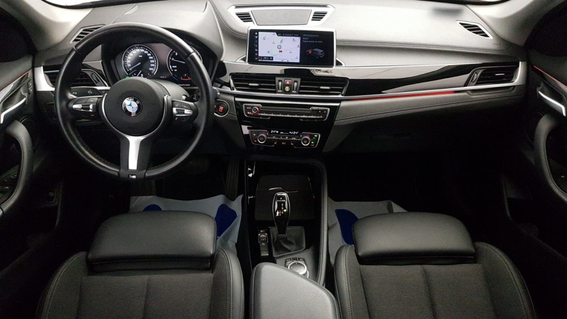 BMW X1 sDrive18i Sport Line aut WD4441S w abonamencie