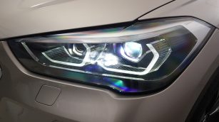 BMW X1 sDrive18i Sport Line aut WD4441S w abonamencie