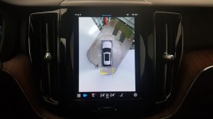 Volvo XC60 B5 D AWD Plus Dark aut LU158NY w abonamencie