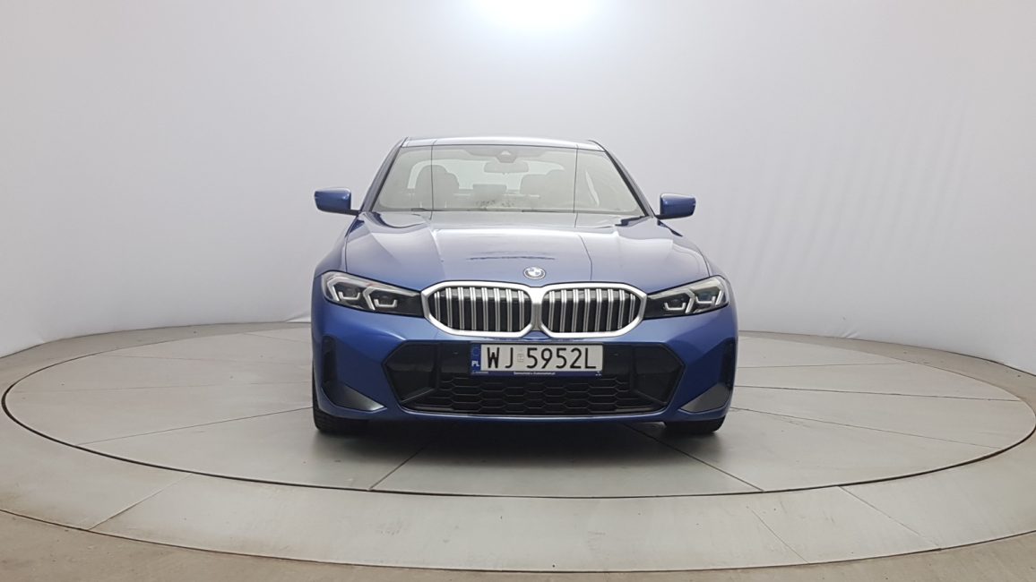 BMW 318i M Sport aut WJ5952L w abonamencie