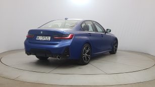 BMW 318i M Sport aut WJ5952L w abonamencie
