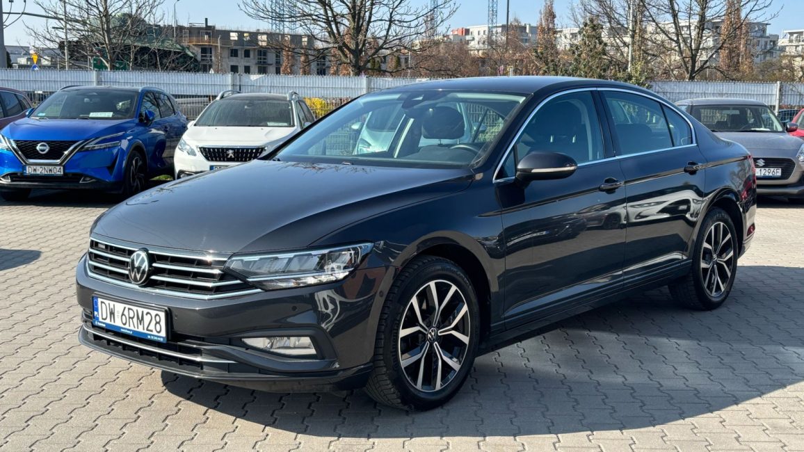 Volkswagen Passat 1.5 TSI EVO Business DSG DW6RM28 w zakupie za gotówkę