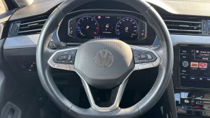 Volkswagen Passat 1.5 TSI EVO Business DSG DW6RM28 w zakupie za gotówkę