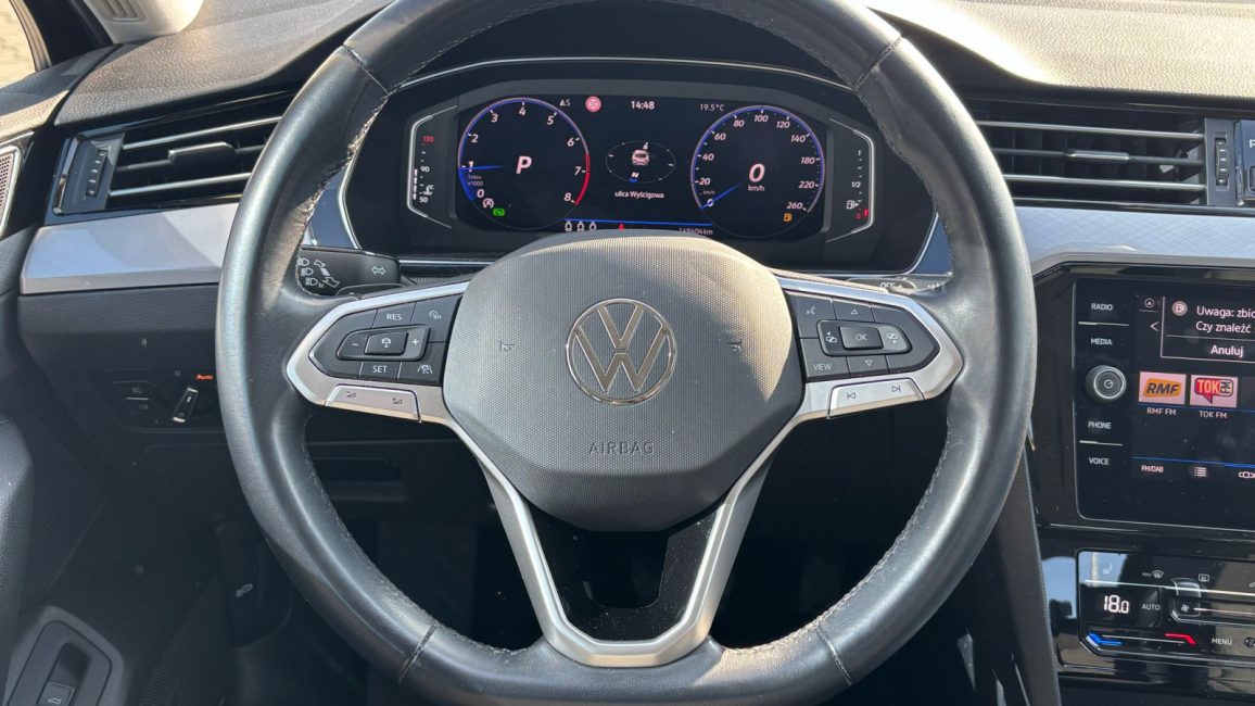 Volkswagen Passat 1.5 TSI EVO Business DSG DW6RM28 w zakupie za gotówkę