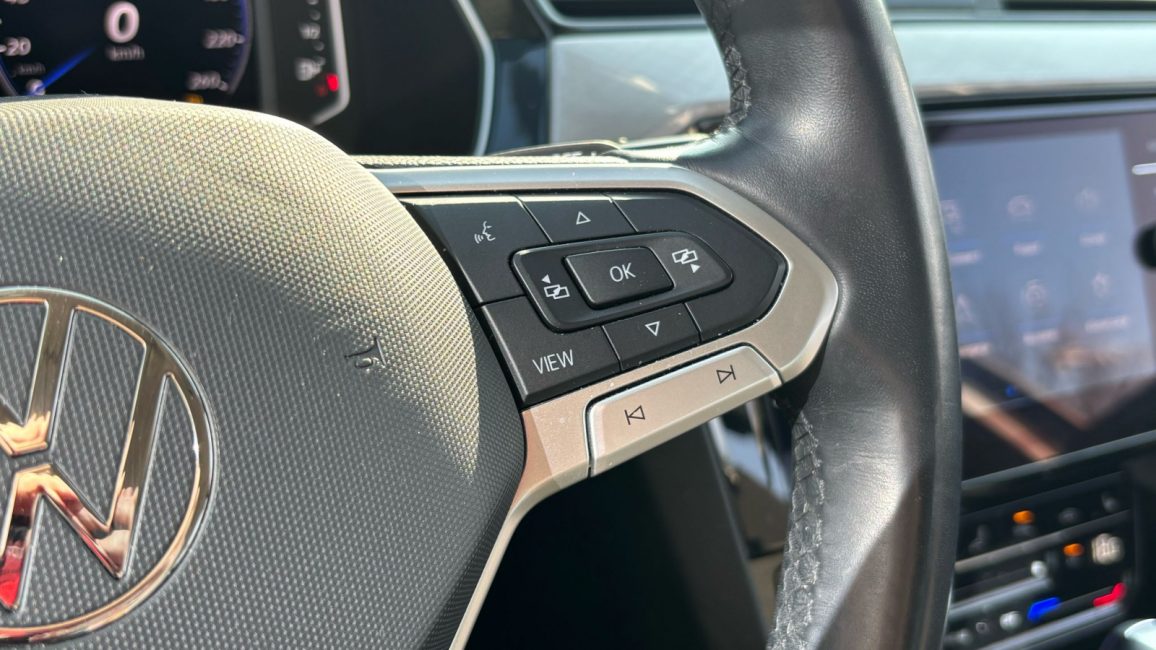 Volkswagen Passat 1.5 TSI EVO Business DSG DW6RM28 w zakupie za gotówkę