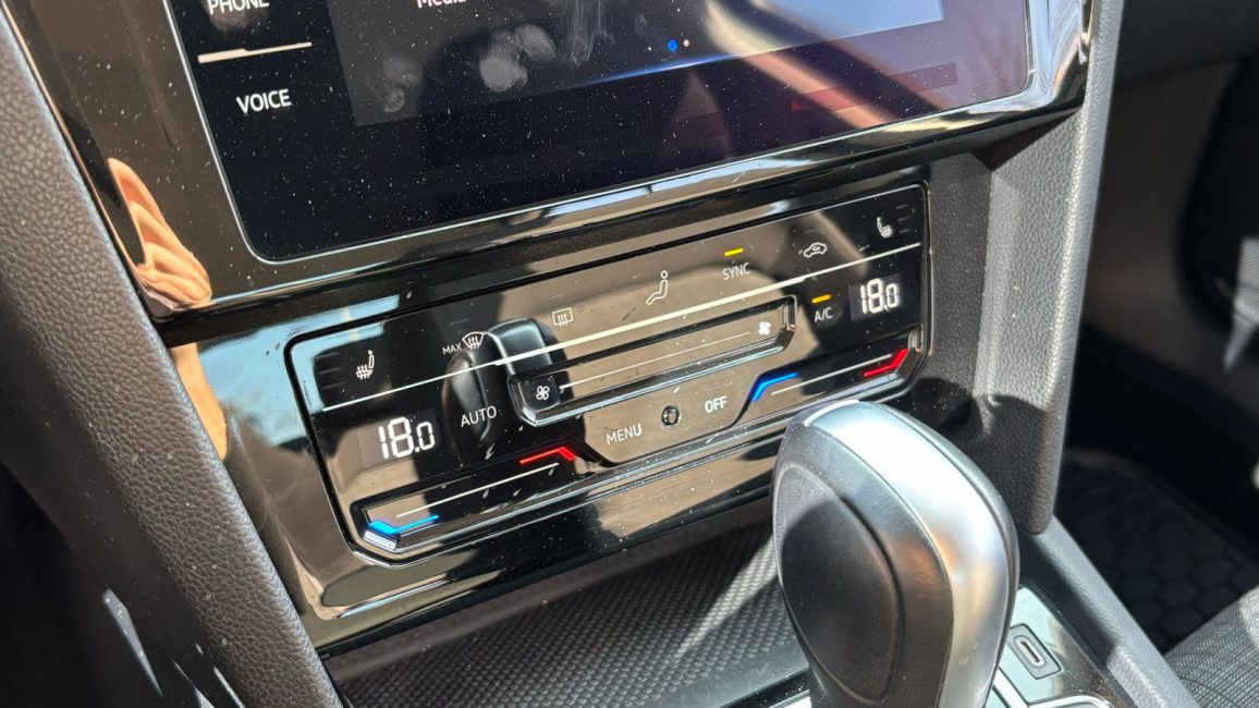 Volkswagen Passat 1.5 TSI EVO Business DSG DW6RM28 w zakupie za gotówkę