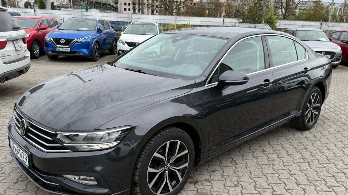 Volkswagen Passat 1.5 TSI EVO Business DSG DW6RM29 w abonamencie