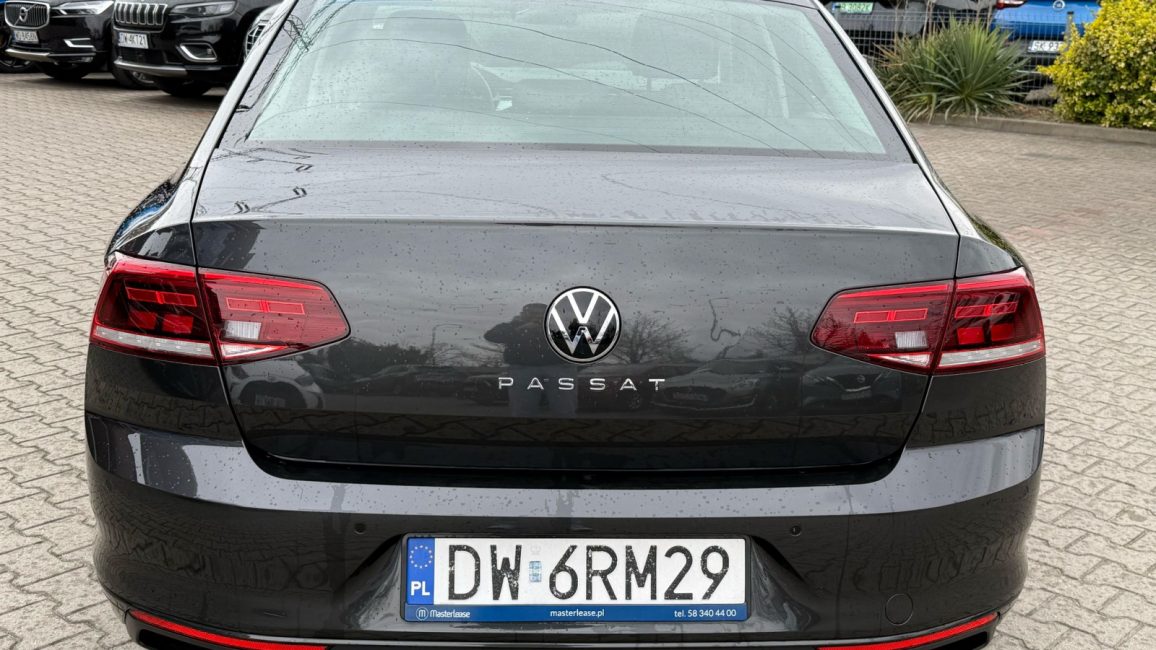 Volkswagen Passat 1.5 TSI EVO Business DSG DW6RM29 w abonamencie