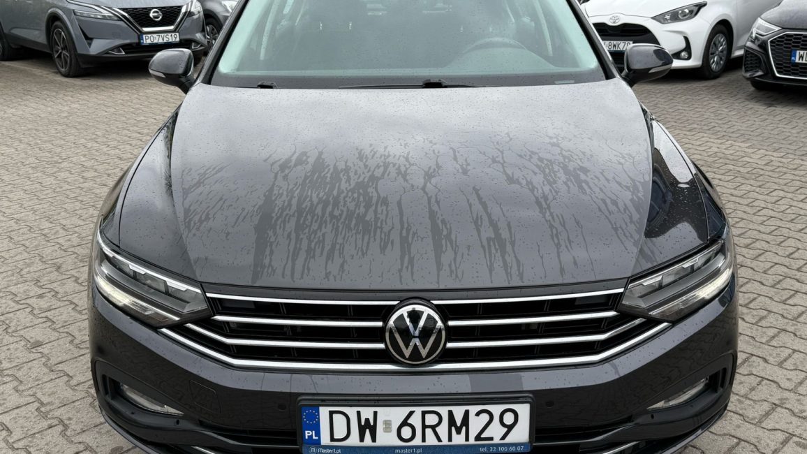 Volkswagen Passat 1.5 TSI EVO Business DSG DW6RM29 w abonamencie