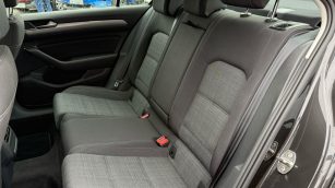Volkswagen Passat 1.5 TSI EVO Business DSG DW6RM29 w abonamencie