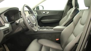 Volvo XC60 B4 D Plus Dark aut WD8306R w abonamencie