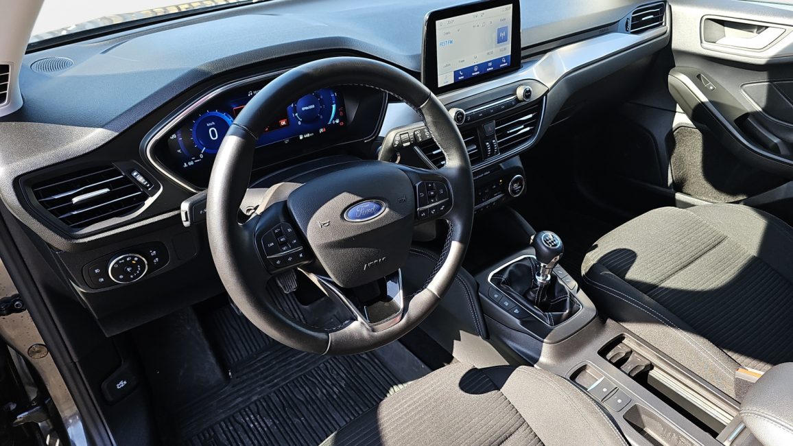 Ford Focus 1.0 EcoBoost Titanium X WJ5418K w abonamencie