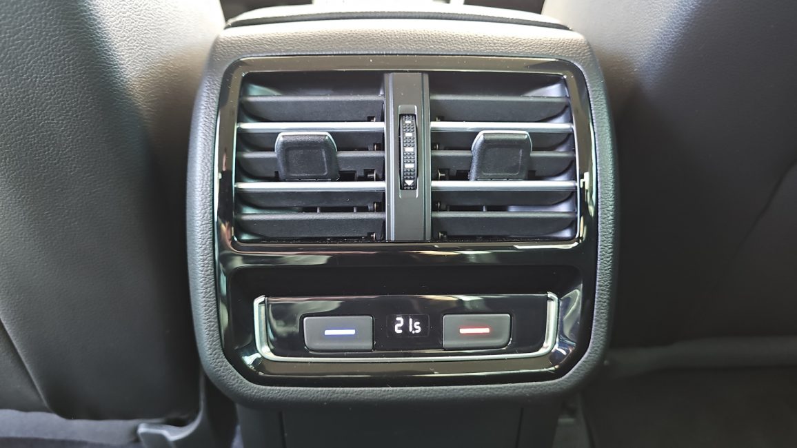 Volkswagen Passat 2.0 TDI BMT Highline DSG7 WD3545R w zakupie za gotówkę