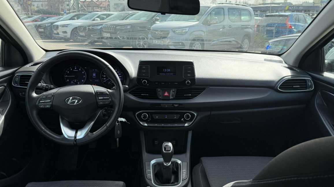 Hyundai i30 1.5 DPI Classic + WD4281S w zakupie za gotówkę