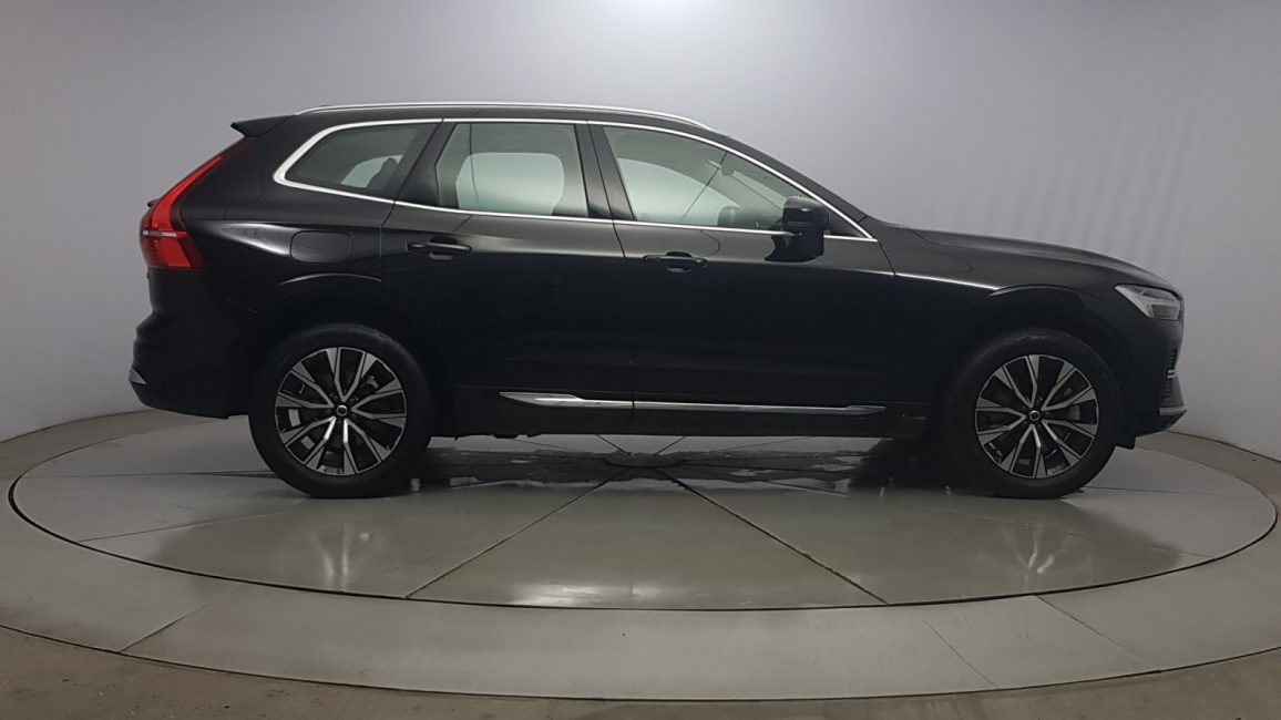 Volvo XC60 B4 B Plus Bright aut WD3412R w abonamencie