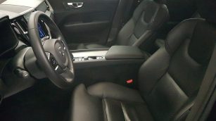 Volvo XC60 B4 B Plus Bright aut WD3412R w abonamencie