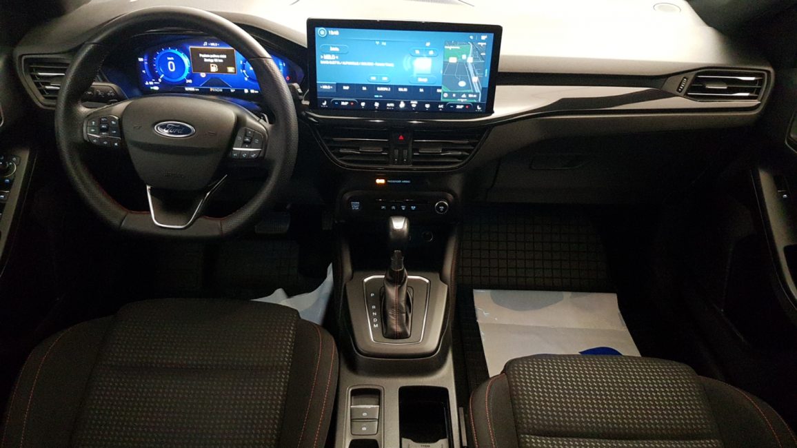 Ford Focus 1.0 EcoBoost mHEV ST-Line X aut GD8G897 w abonamencie