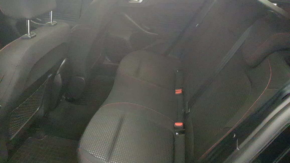 Ford Focus 1.0 EcoBoost mHEV ST-Line X aut GD8G897 w abonamencie