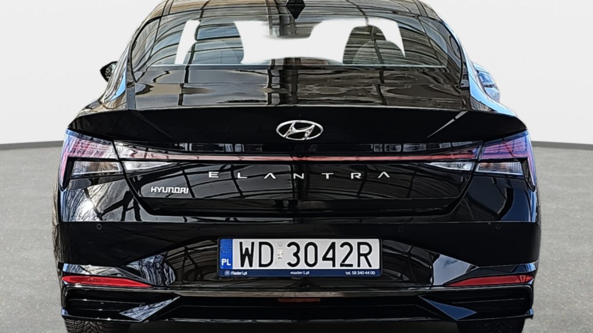 Hyundai Elantra 1.6 Executive CVT WD3042R w leasingu dla firm