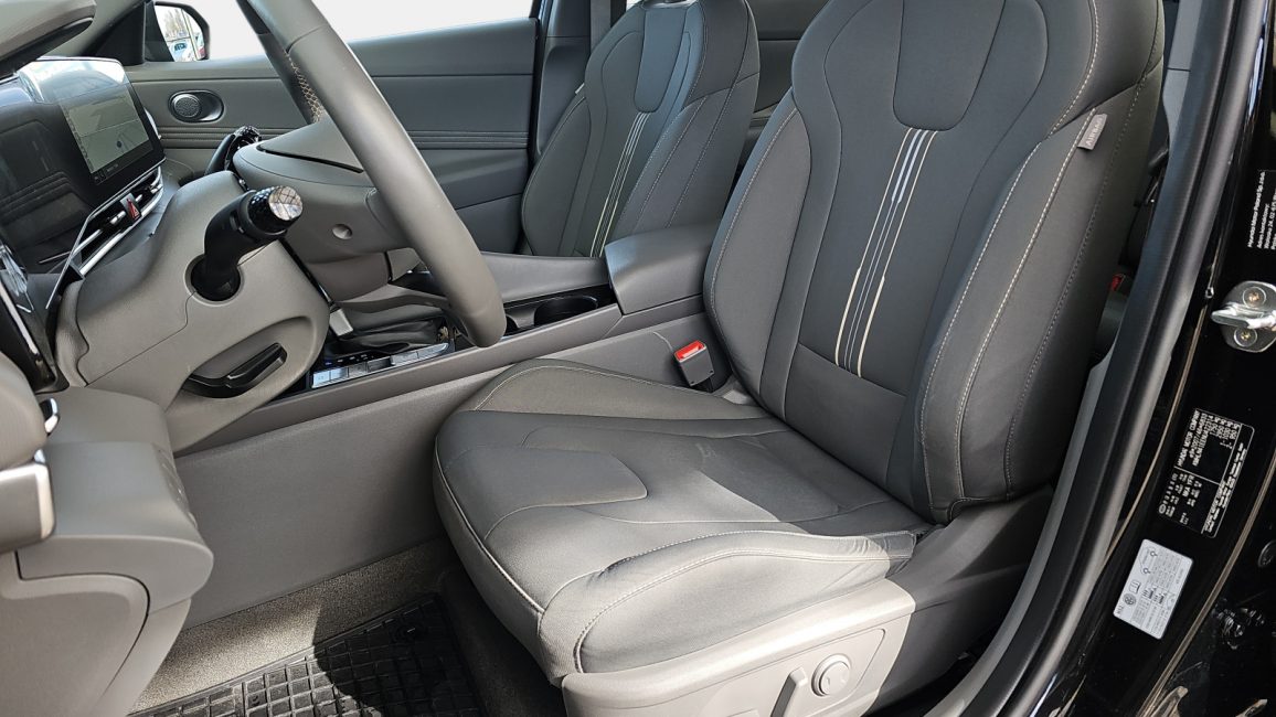 Hyundai Elantra 1.6 Executive CVT WD3042R w leasingu dla firm