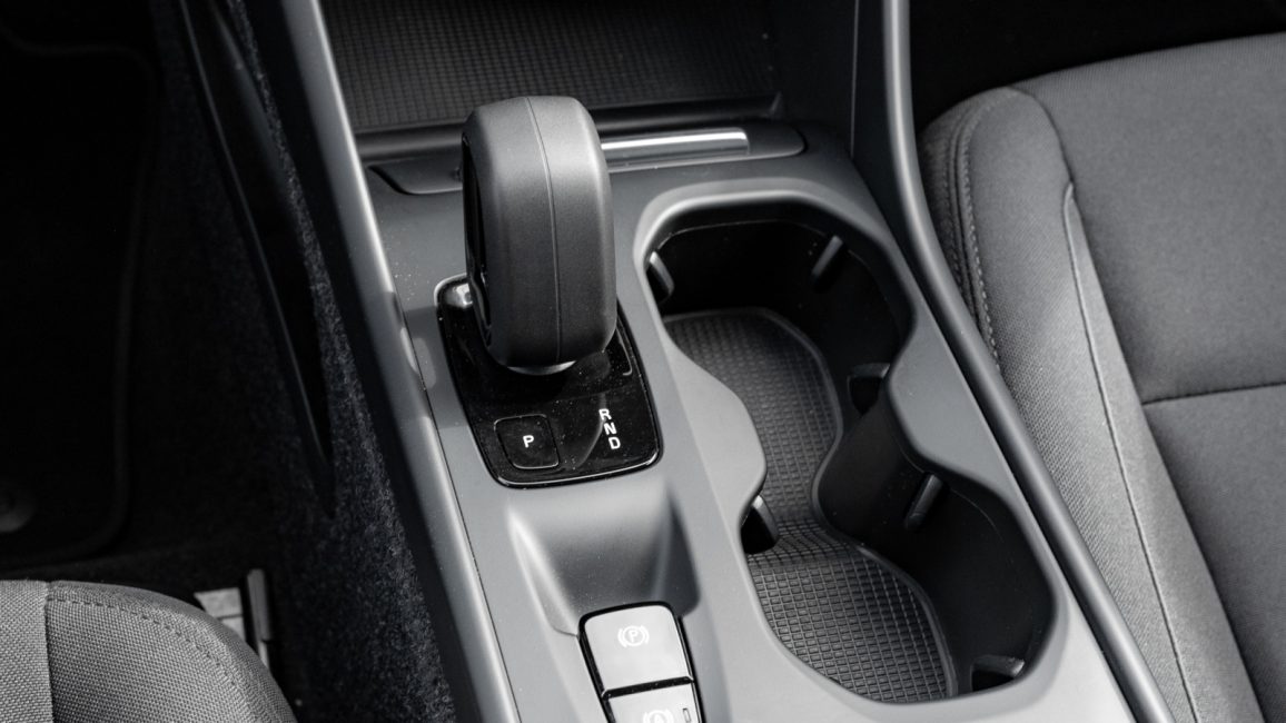 Volvo XC40 T3 Momentum Pro aut WD5228S w abonamencie dla firm