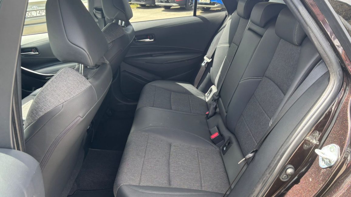 Toyota Corolla 2.0 Hybrid Comfort WD3760P w abonamencie