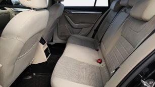 Skoda Octavia 1.6 TDI Style WD4493R w zakupie za gotówkę