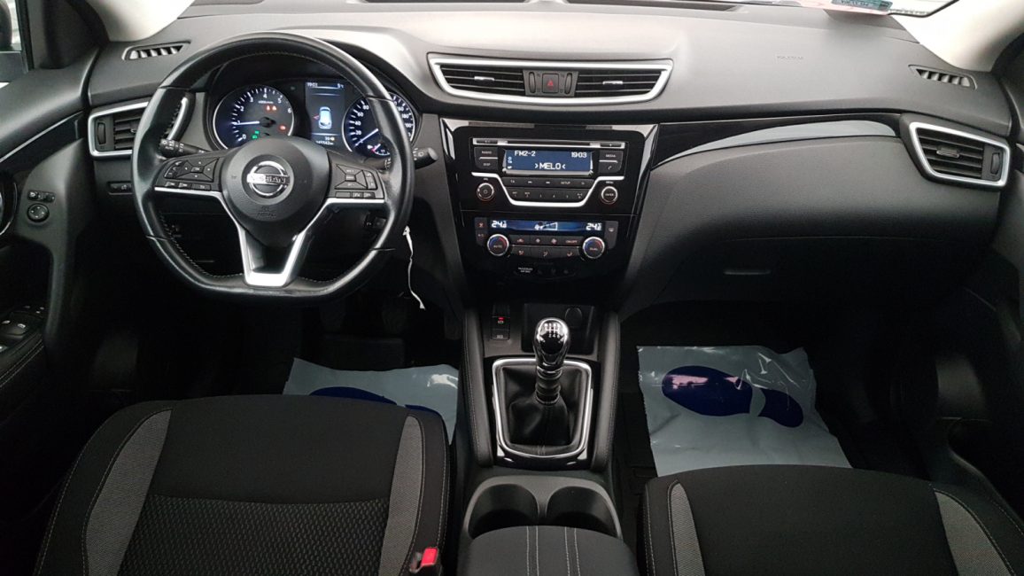 Nissan Qashqai 1.2 DIG-T Acenta WZ2736V w zakupie za gotówkę