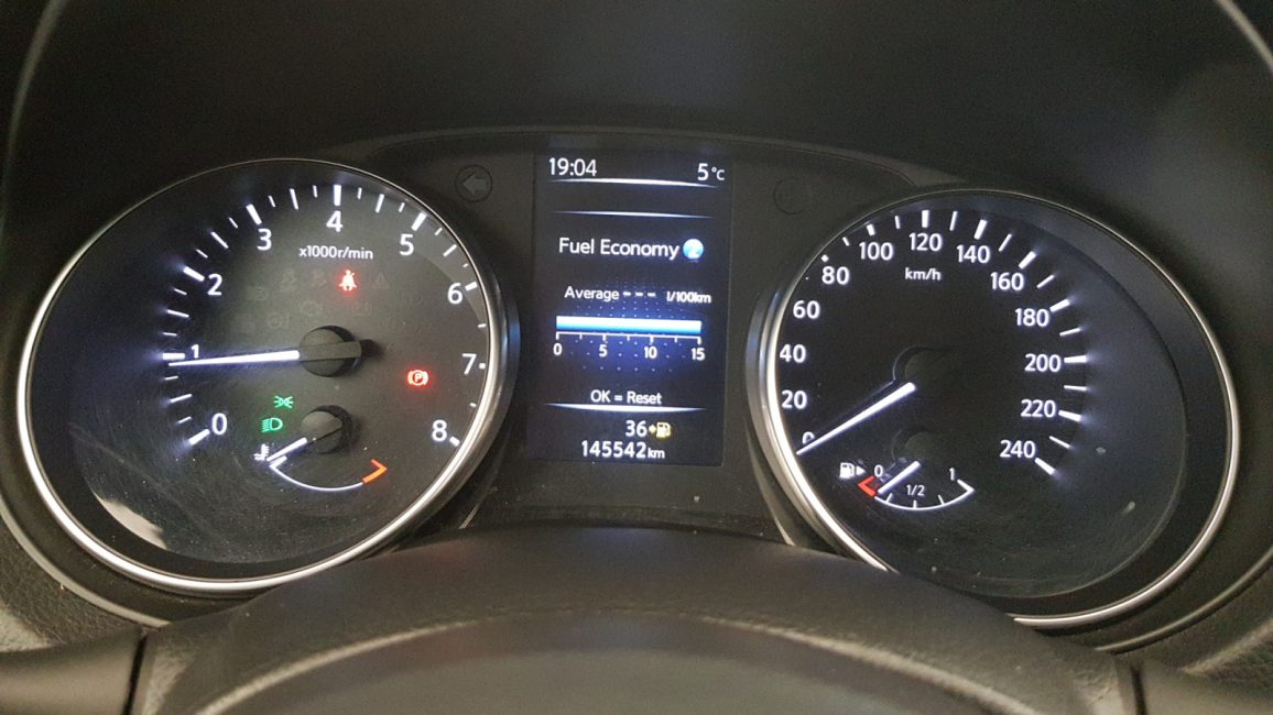 Nissan Qashqai 1.2 DIG-T Acenta WZ2736V w zakupie za gotówkę