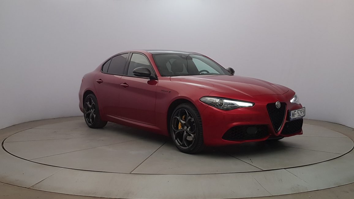 Alfa Romeo Giulia 2.0 Turbo Veloce TI Q4 aut WF5295W w abonamencie