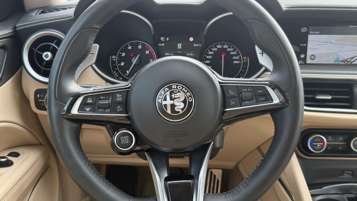 Alfa Romeo Stelvio 2.0 Turbo 6C Villa D'este Q4 aut DW9RY15 w abonamencie