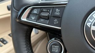 Alfa Romeo Stelvio 2.0 Turbo 6C Villa D'este Q4 aut DW9RY15 w abonamencie