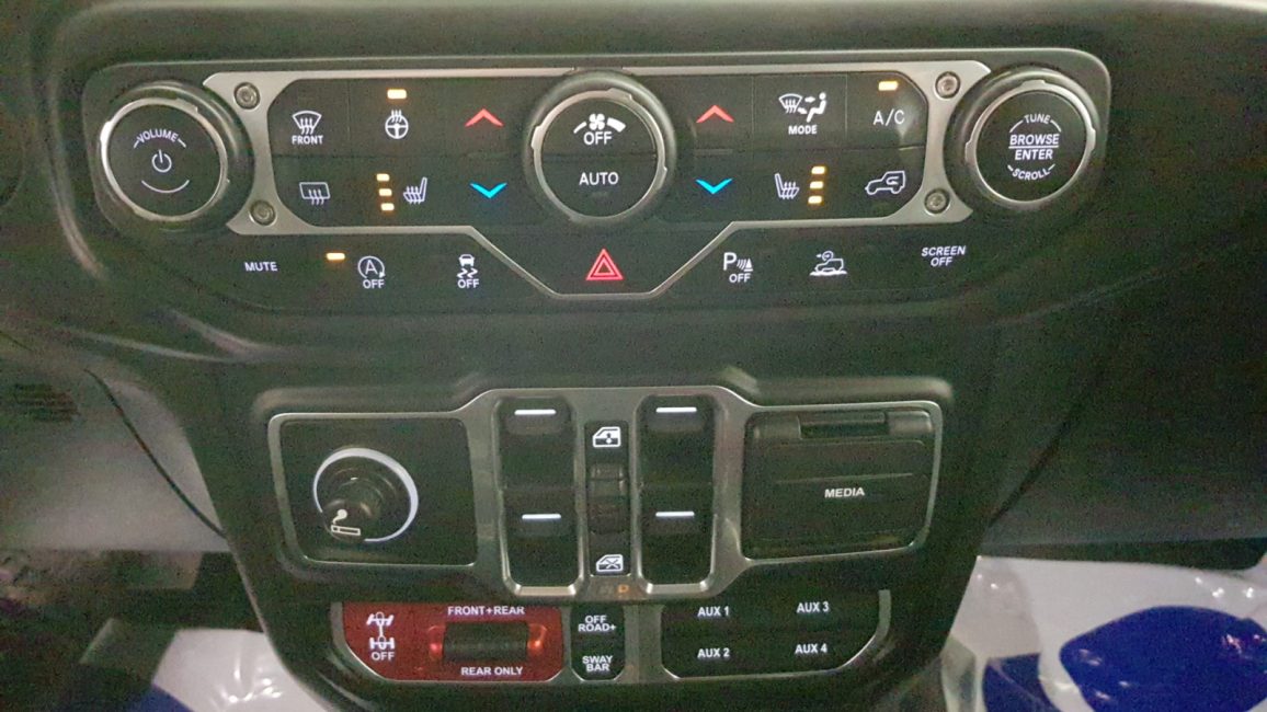 Jeep Wrangler Unlimited GME 2.0 Turbo Rubicon aut WD3046P w abonamencie