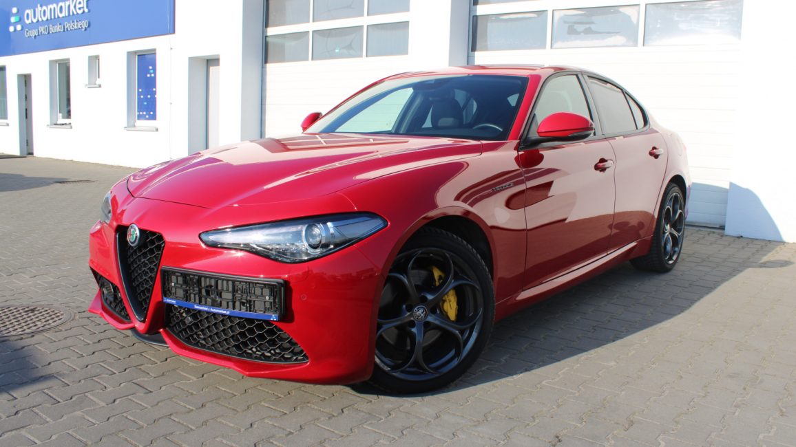 Alfa Romeo Giulia 2.0 Turbo Veloce Q4 aut GD8A849 w leasingu dla firm