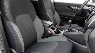Nissan Qashqai 1.3 DIG-T N-Connecta EU6d CB386MG w abonamencie