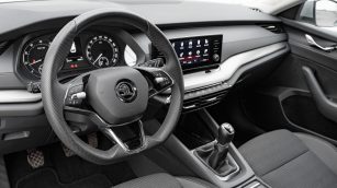 Skoda Octavia 1.5 TSI ACT Ambition WD9382S w zakupie za gotówkę
