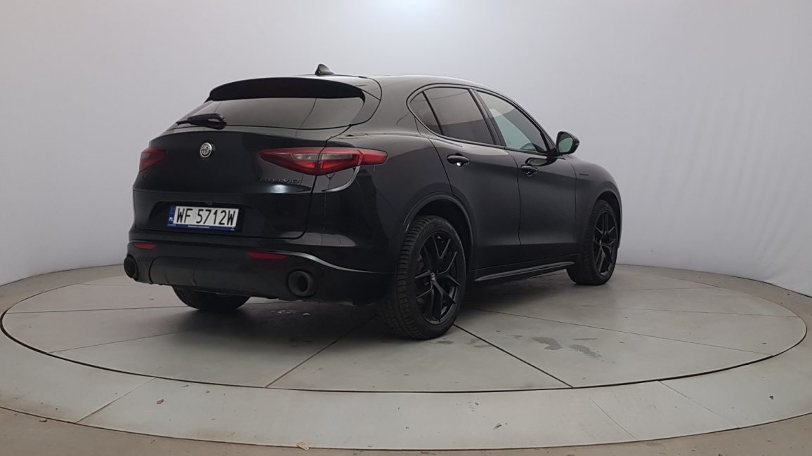 Alfa Romeo Stelvio 2.0 Turbo Veloce Q4 aut WF5712W w abonamencie