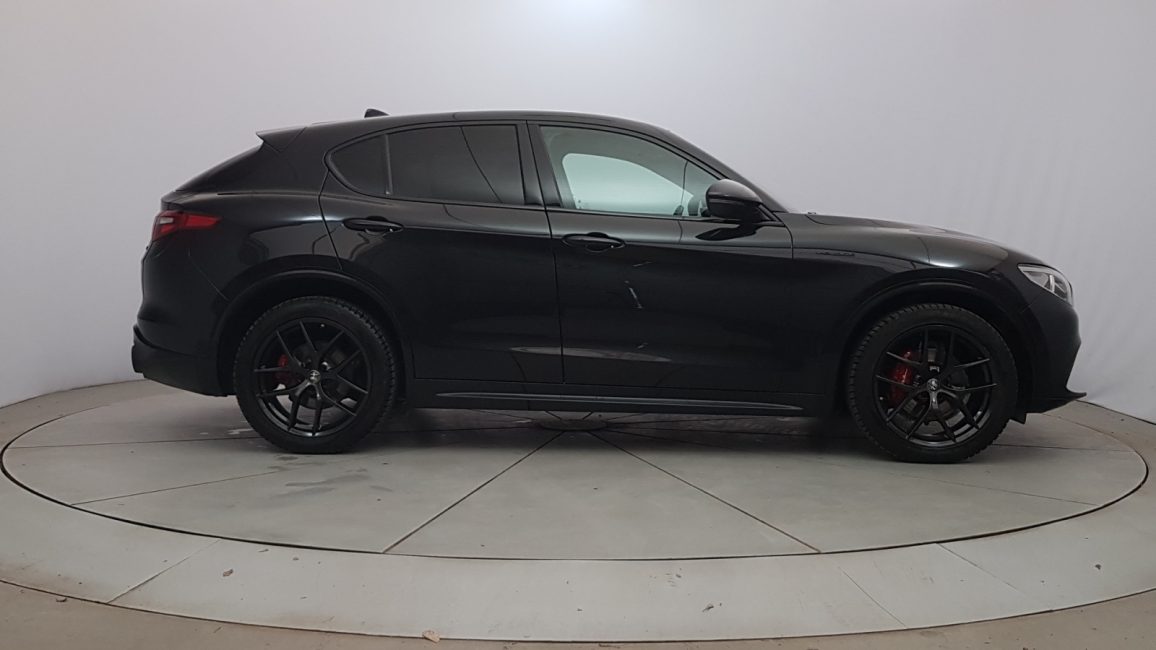 Alfa Romeo Stelvio 2.0 Turbo Veloce Q4 aut WF5712W w abonamencie