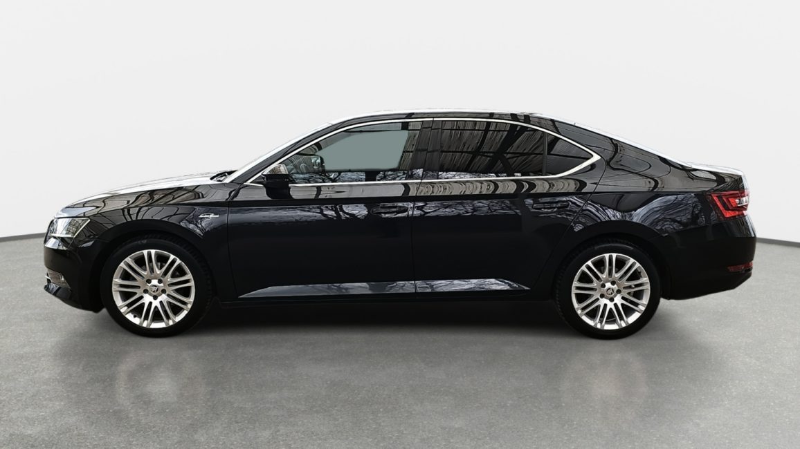 Skoda Superb 2.0 TDI 4x4 L&K DSG KK73649 w leasingu dla firm
