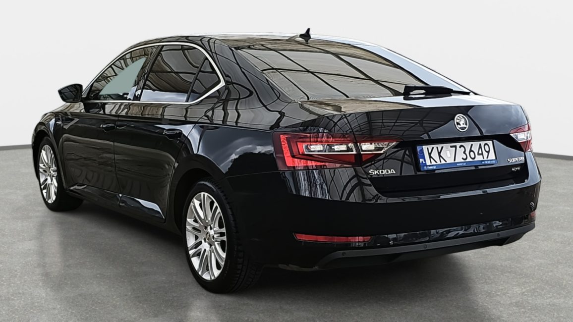 Skoda Superb 2.0 TDI 4x4 L&K DSG KK73649 w leasingu dla firm