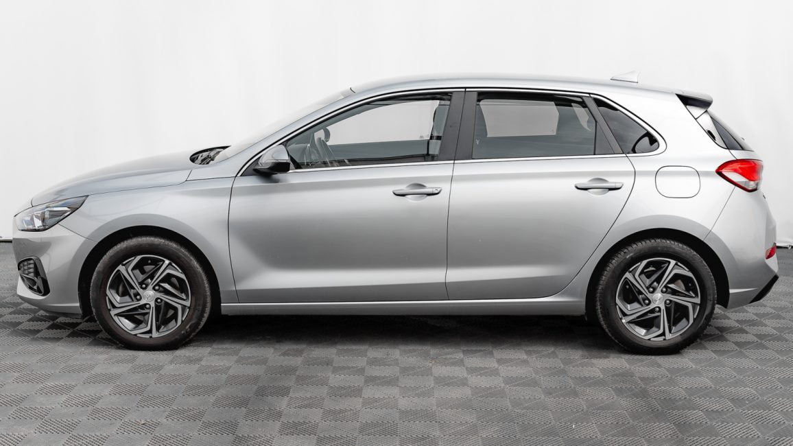 Hyundai i30 1.5 DPI Smart WD9064S w leasingu dla firm